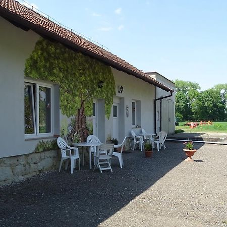 Apartman U Kocky Blansko Exterior foto